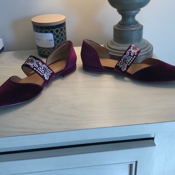 NWOT Bettye Muller Jamisen Flats in Berry - Picture 3 of 5